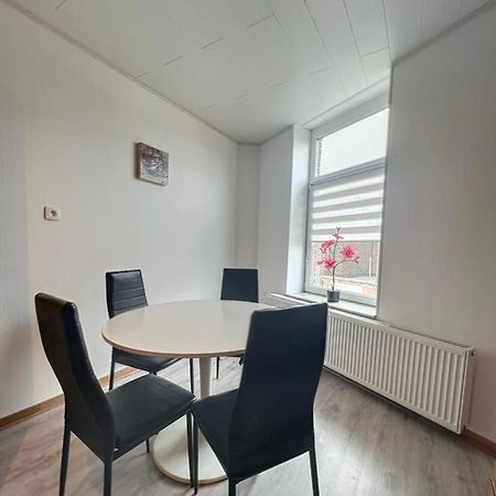 Apartmán Charbonnel 1 B Charleroi-Airport Exteriér fotografie
